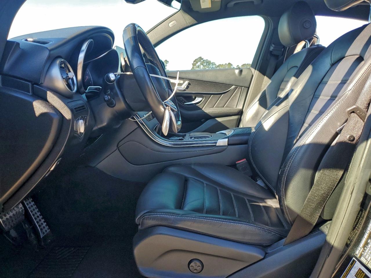 2021 MERCEDES-BENZ GLC COUPE 300 4MATIC photo 7