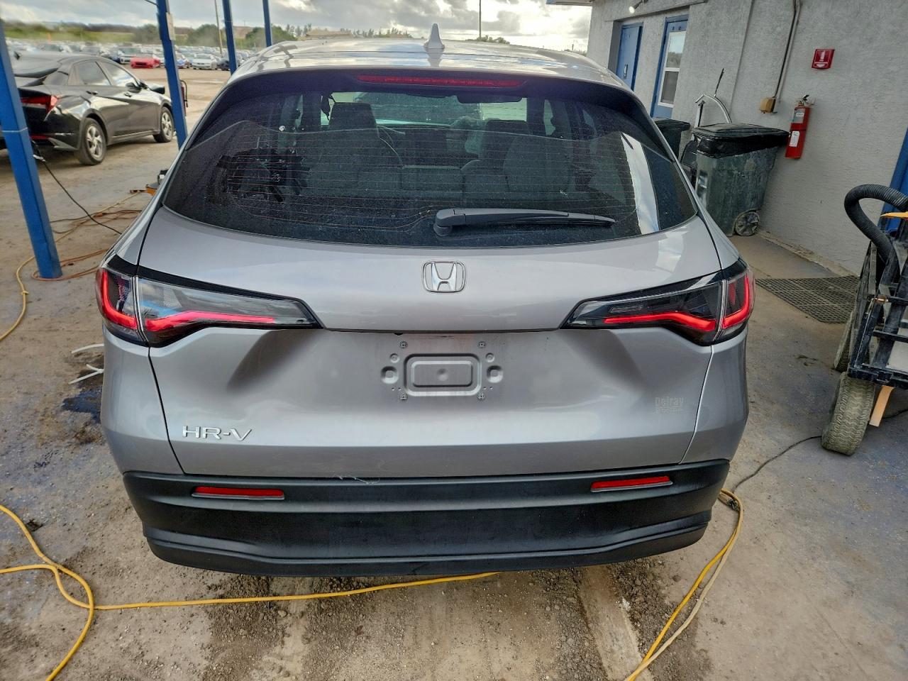 2024 HONDA HR-V LX photo 11