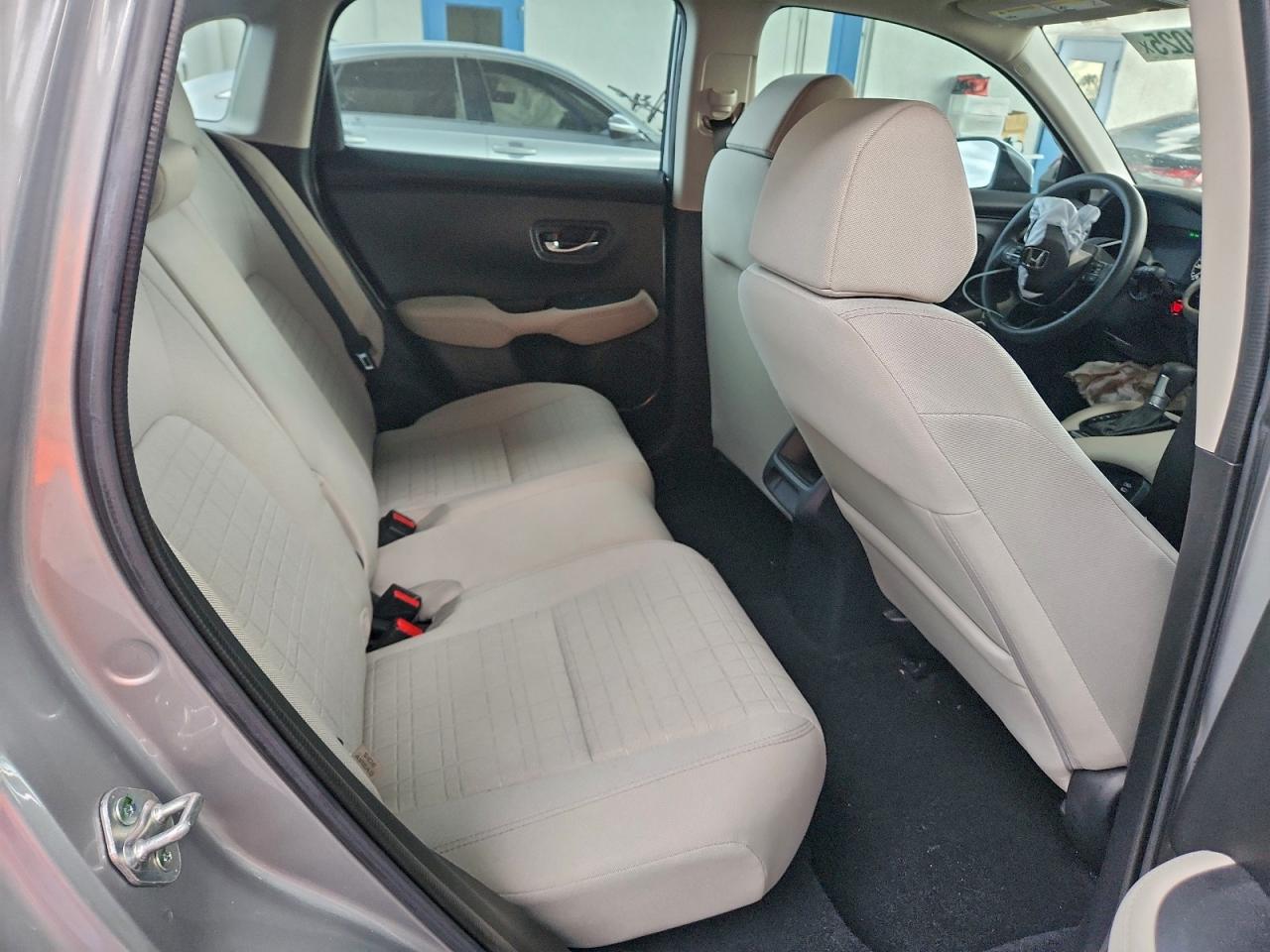 2024 HONDA HR-V LX photo 21