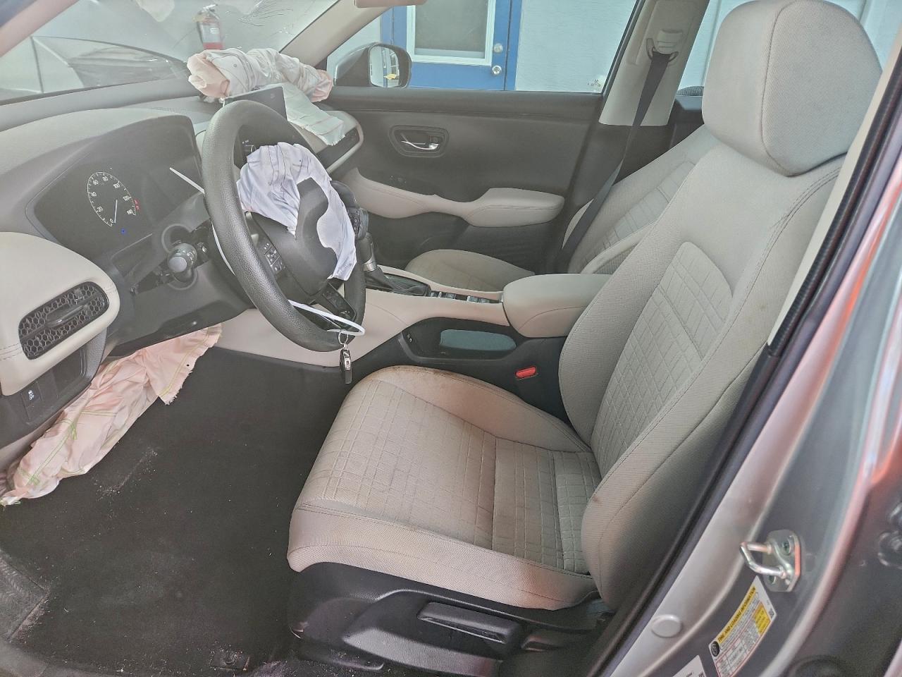 2024 HONDA HR-V LX photo 13
