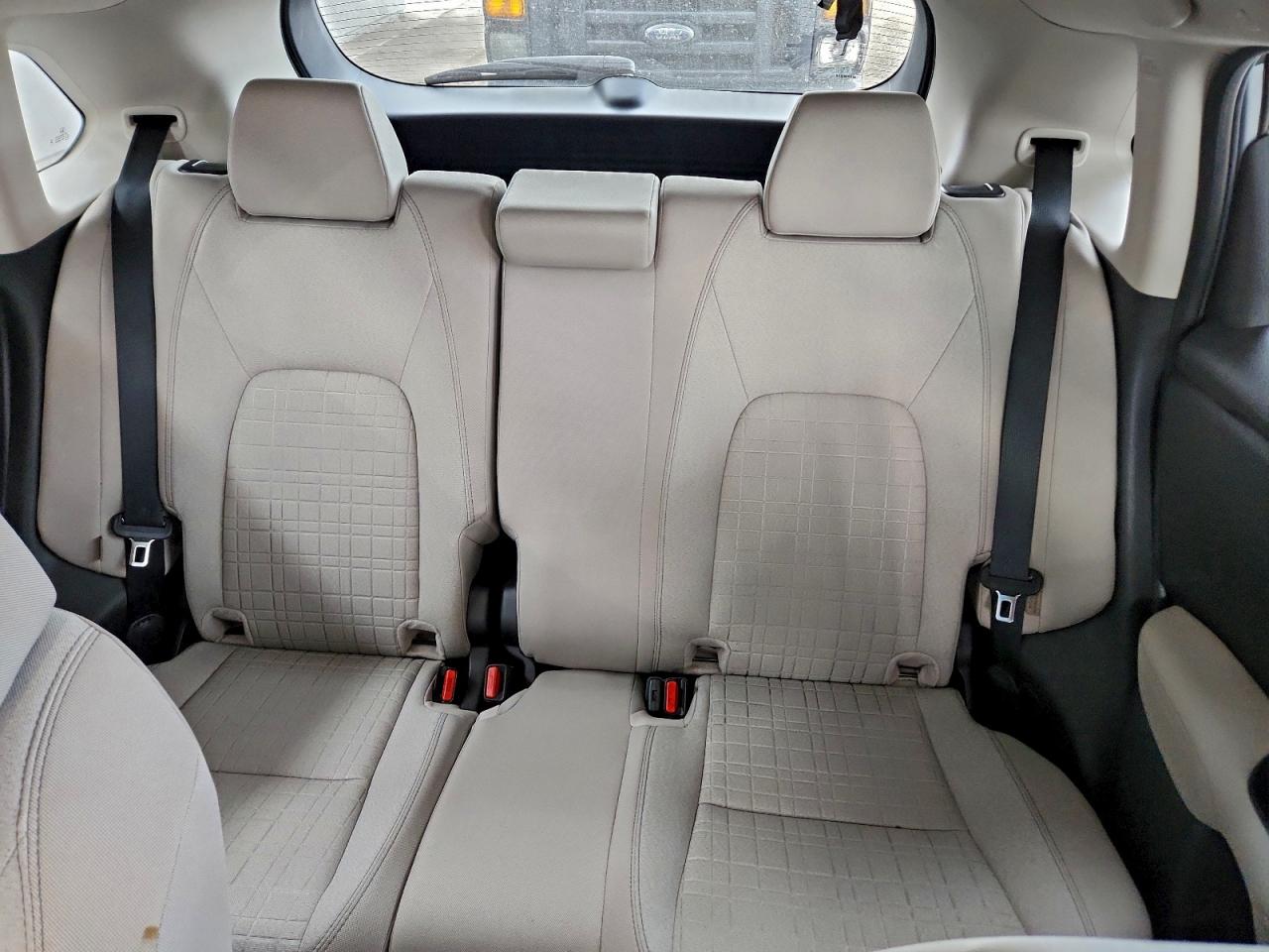 2024 HONDA HR-V LX photo 19