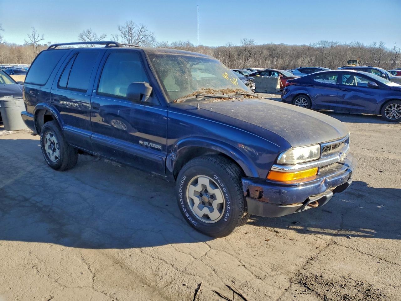 2002 CHEVROLET BLAZER photo 4