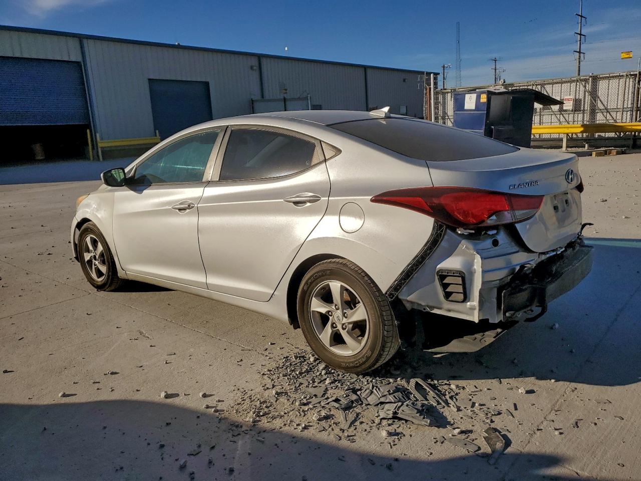 2015 HYUNDAI ELANTRA SE photo 2