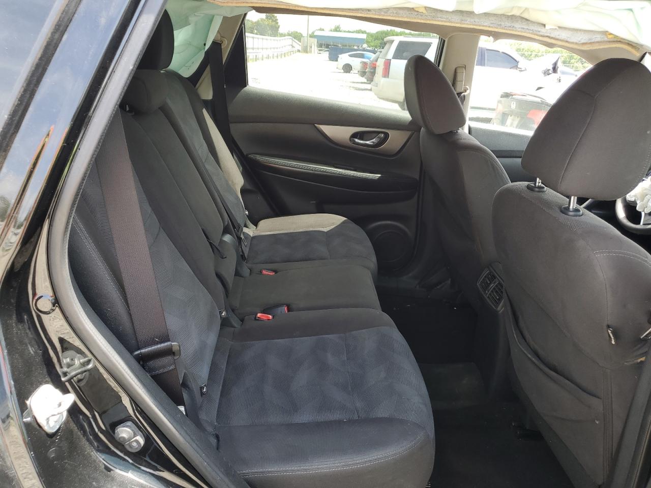 2016 NISSAN ROGUE S photo 11