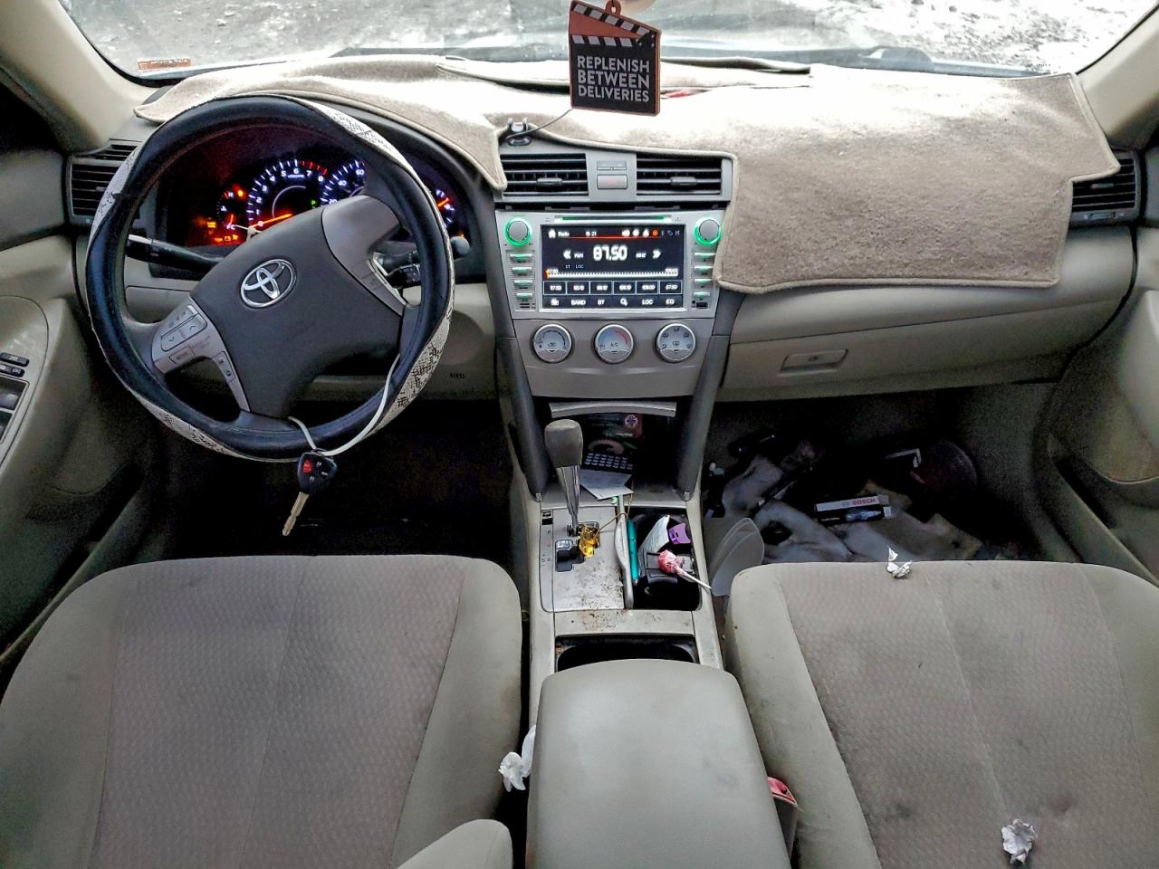 2010 TOYOTA CAMRY BASE photo 8