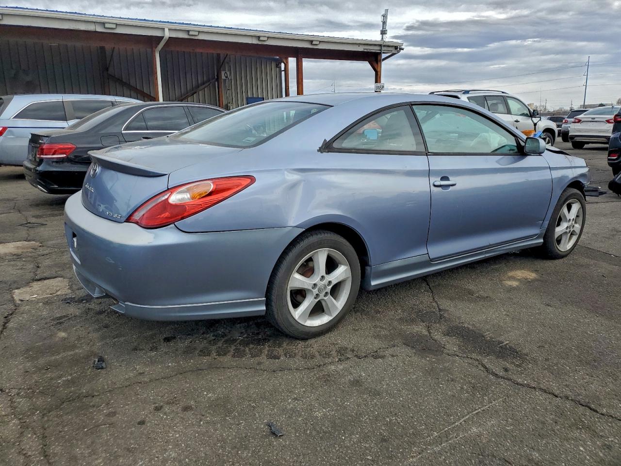 2004 TOYOTA CAMRY SOLARA SE photo 3