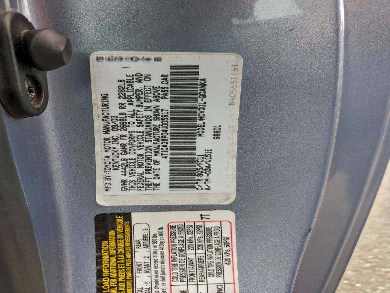 2004 TOYOTA CAMRY SOLARA SE photo 12