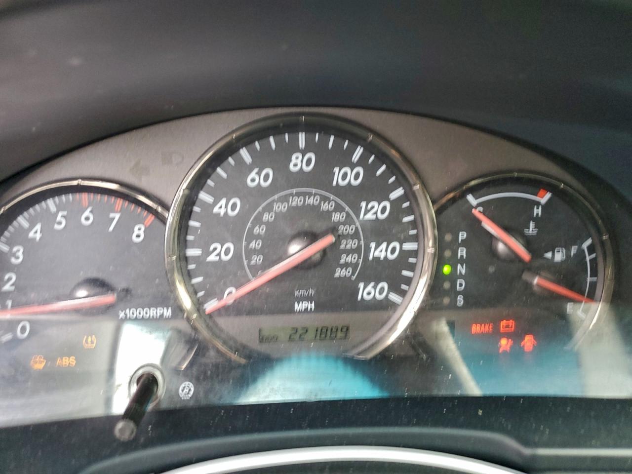 2004 TOYOTA CAMRY SOLARA SE photo 9