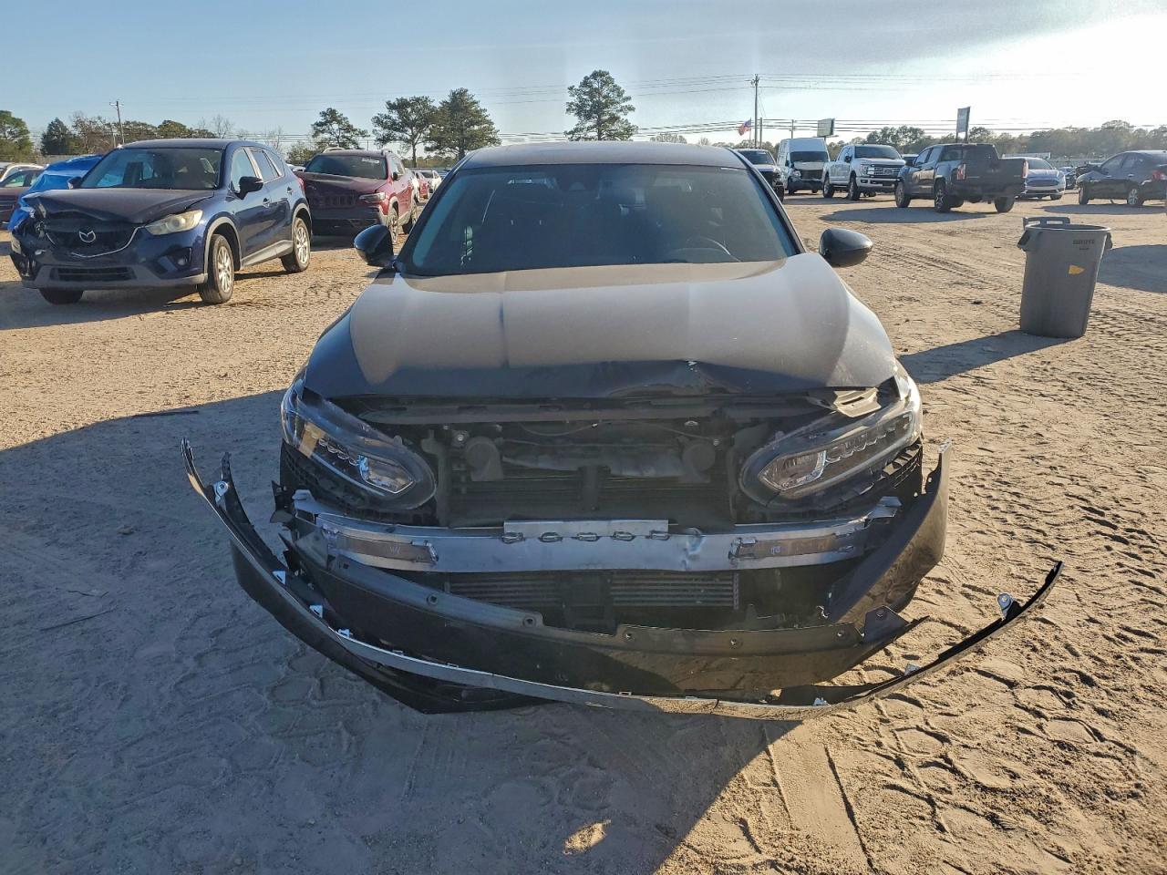 2020 HONDA ACCORD EX photo 9