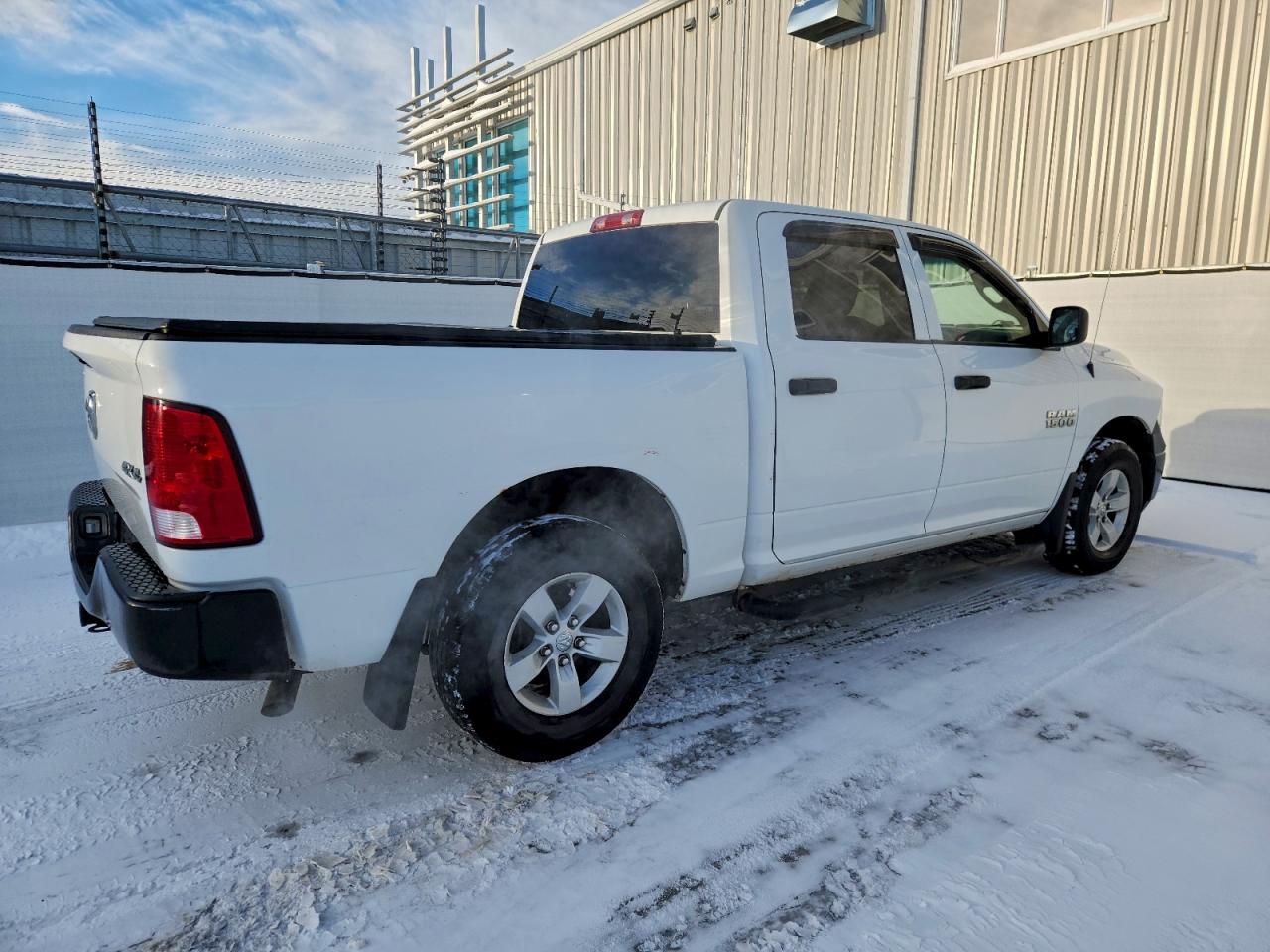 2018 RAM 1500 ST photo 3