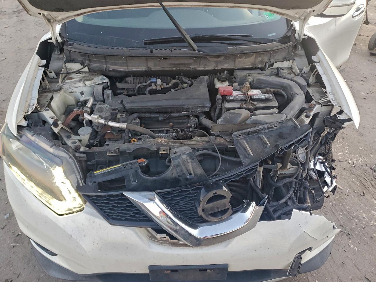 2014 NISSAN ROGUE S photo 34