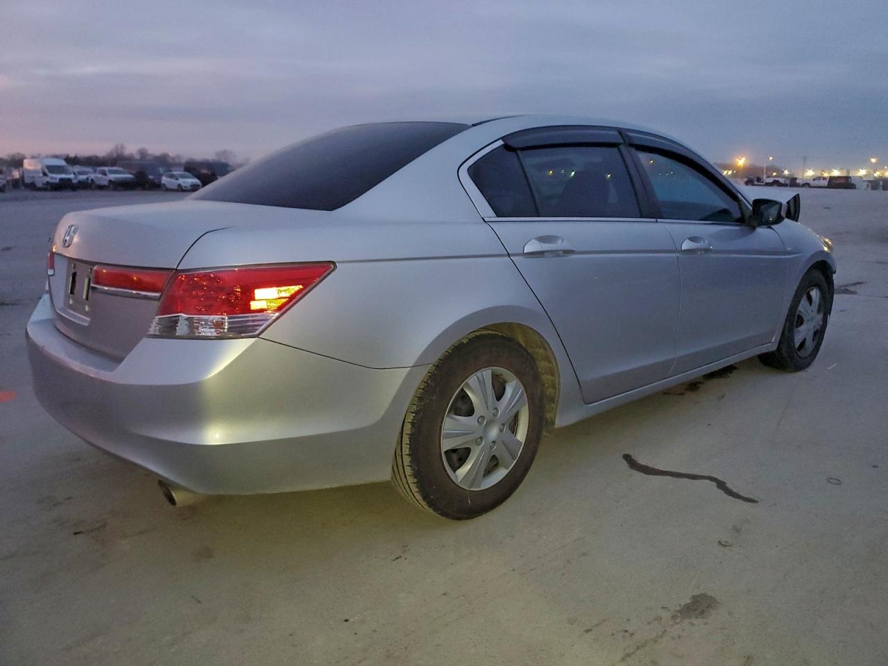 2012 HONDA ACCORD LX photo 3