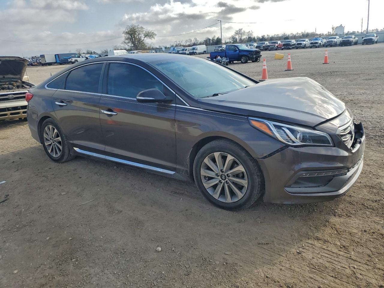 2016 HYUNDAI SONATA SPORT photo 4