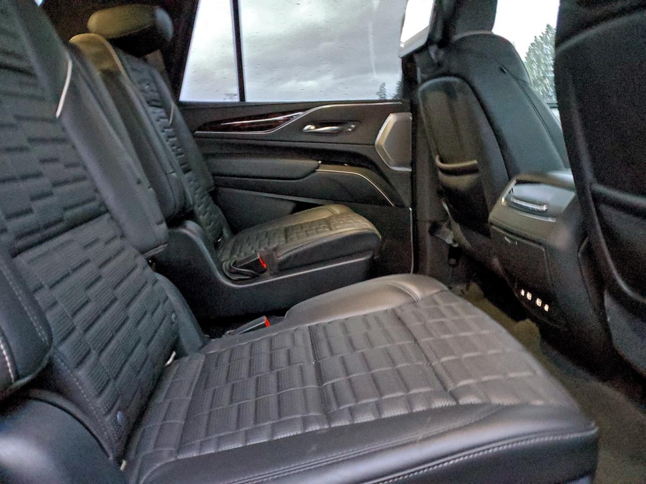 2021 CADILLAC ESCALADE SPORT PLATINUM photo 11