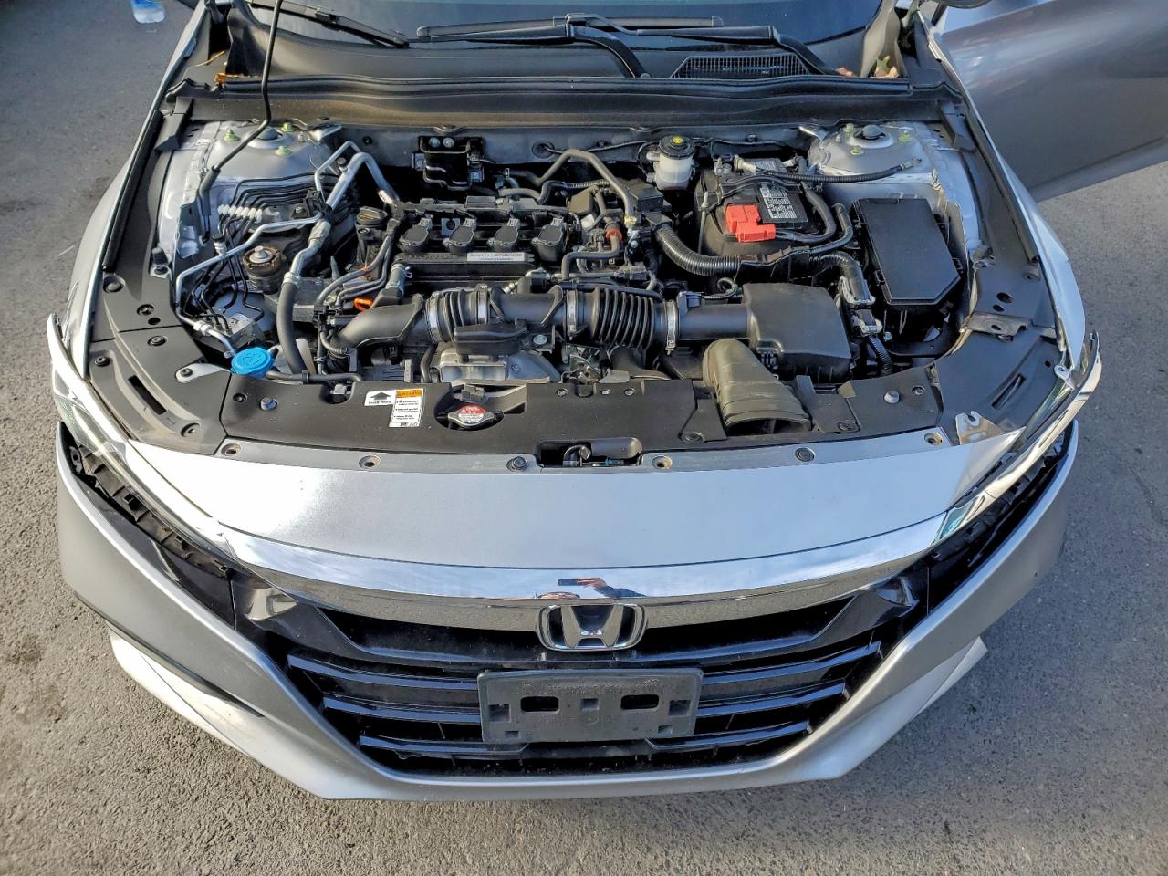 2020 HONDA ACCORD LX photo 11
