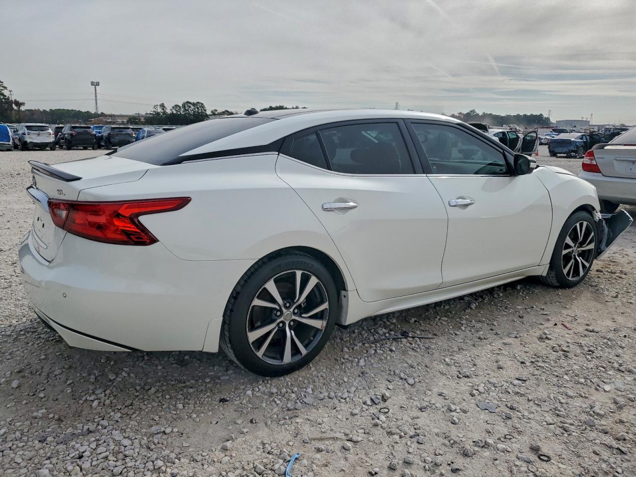 2017 NISSAN MAXIMA 3.5S photo 3