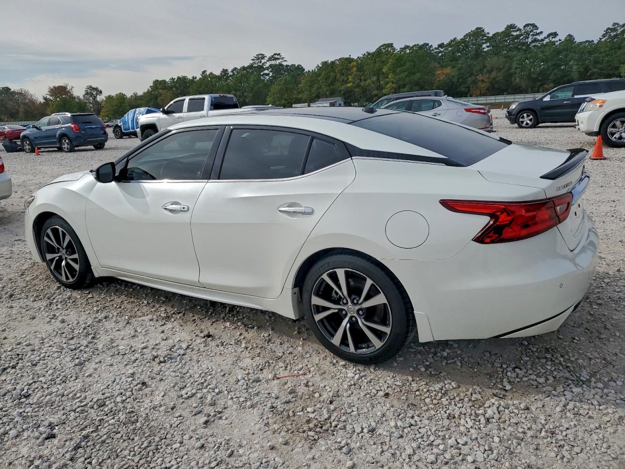 2017 NISSAN MAXIMA 3.5S photo 2