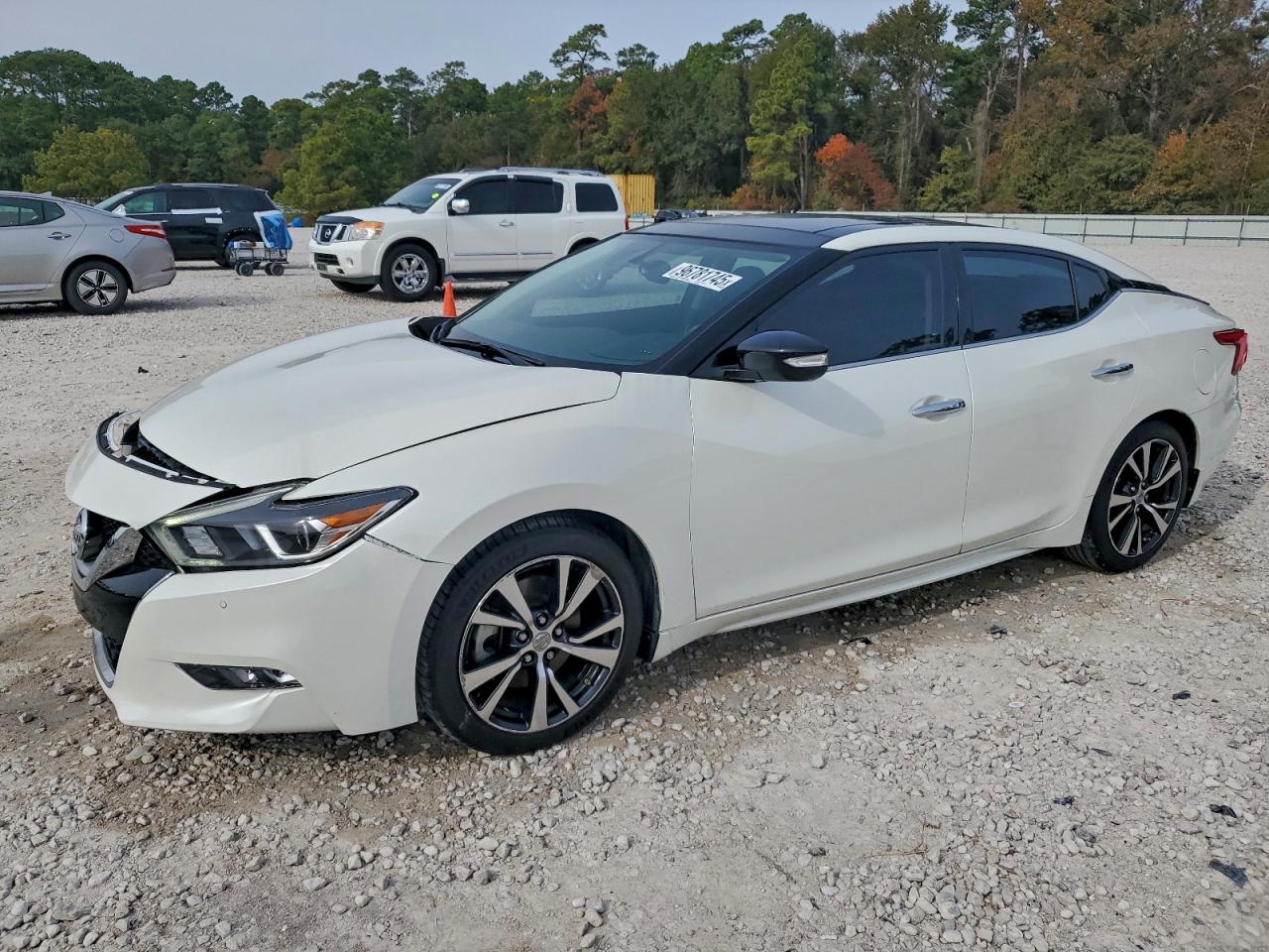 2017 NISSAN MAXIMA