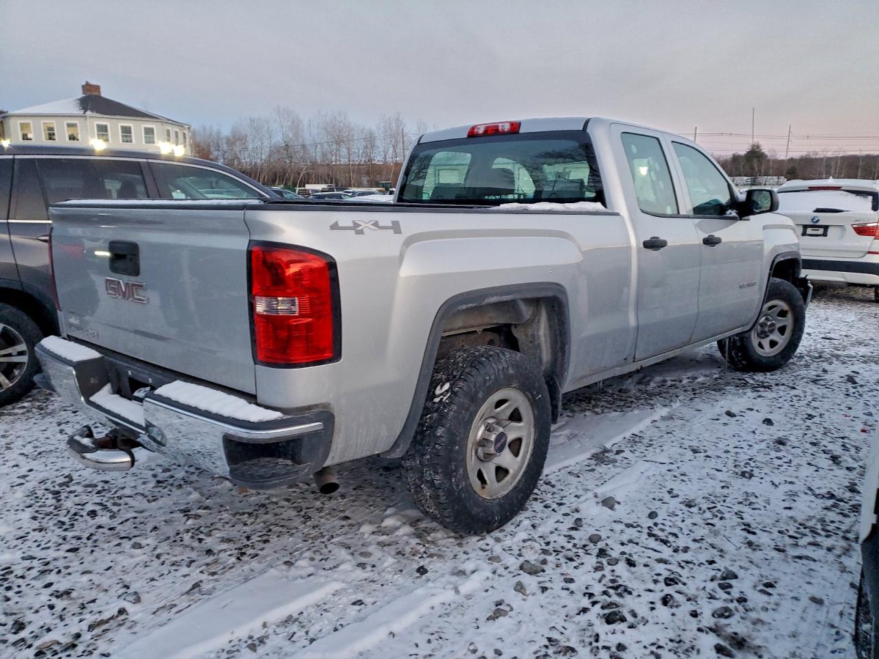 2015 GMC SIERRA K1500 photo 3