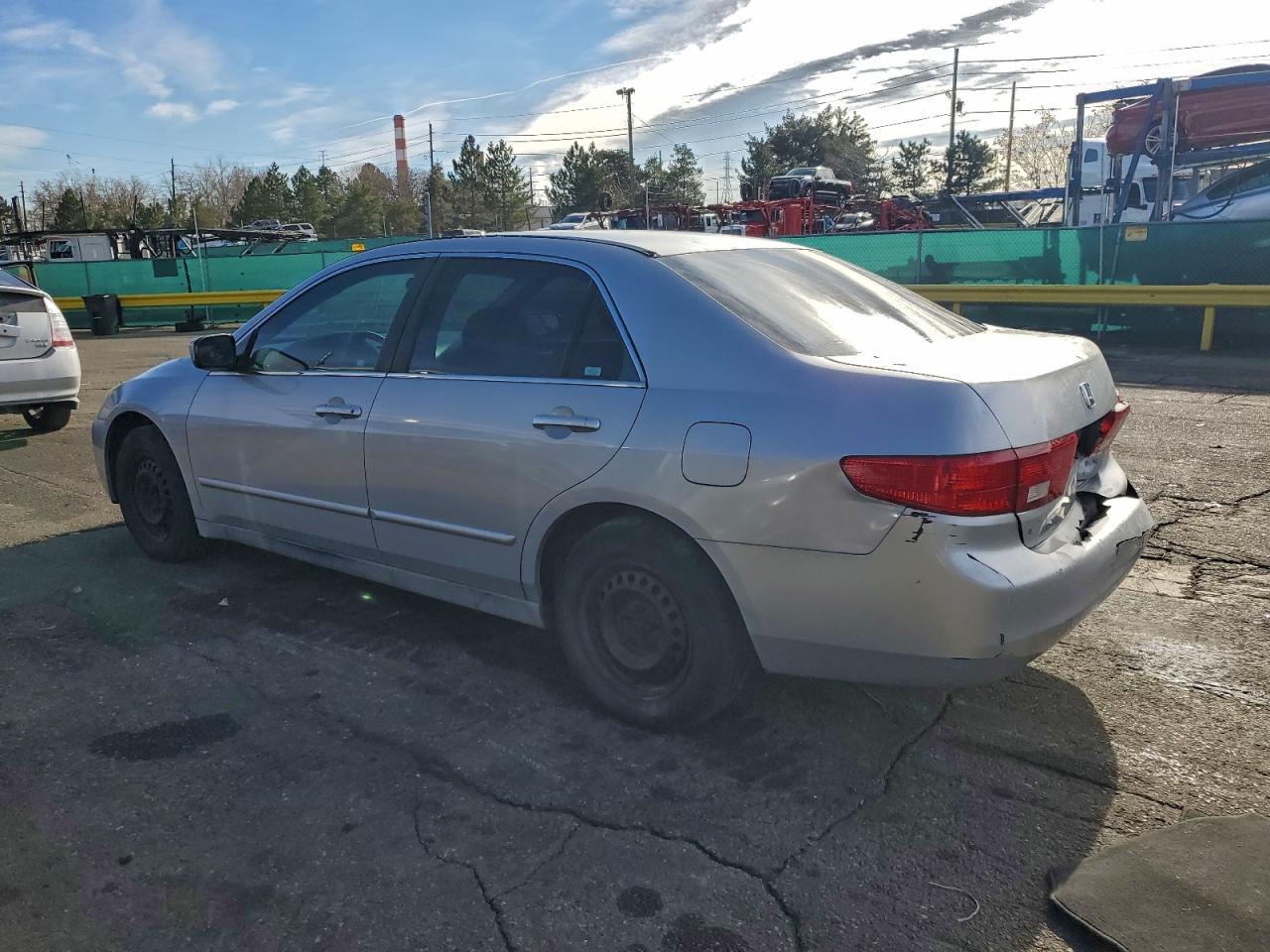 2005 HONDA ACCORD LX photo 2