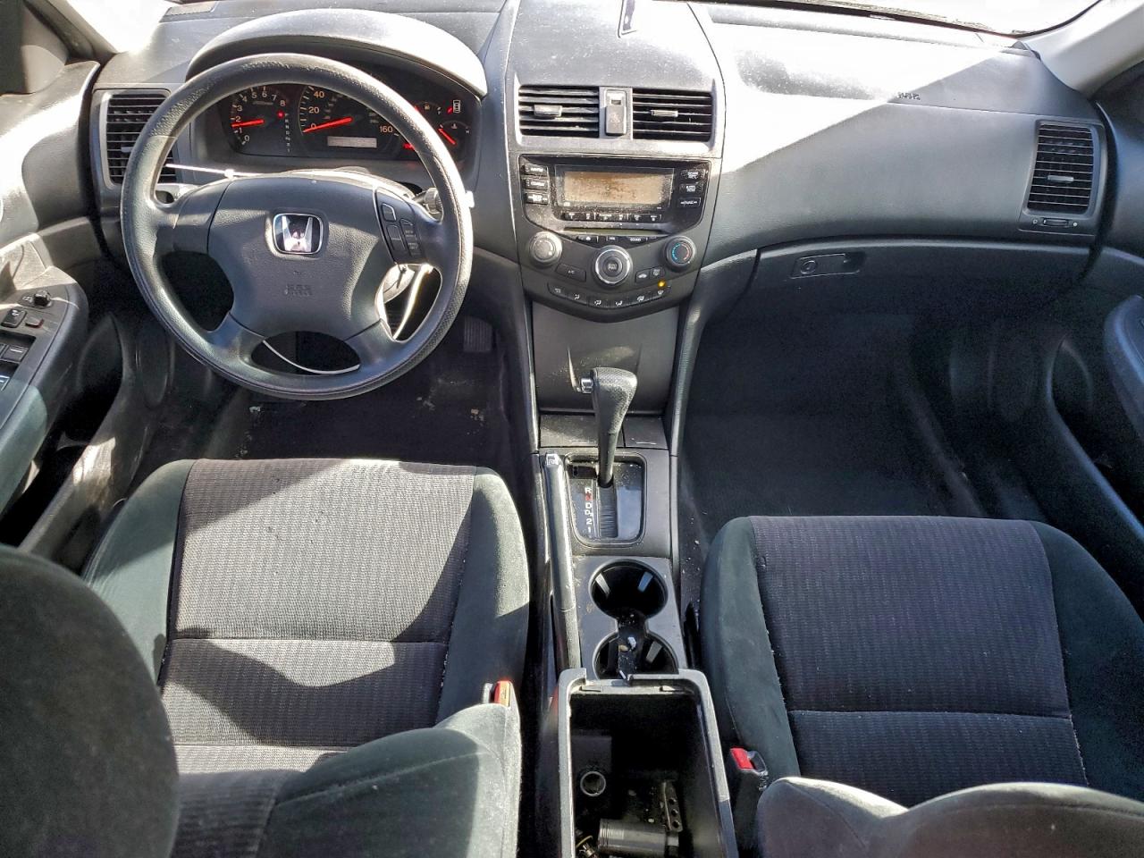 2005 HONDA ACCORD LX photo 8