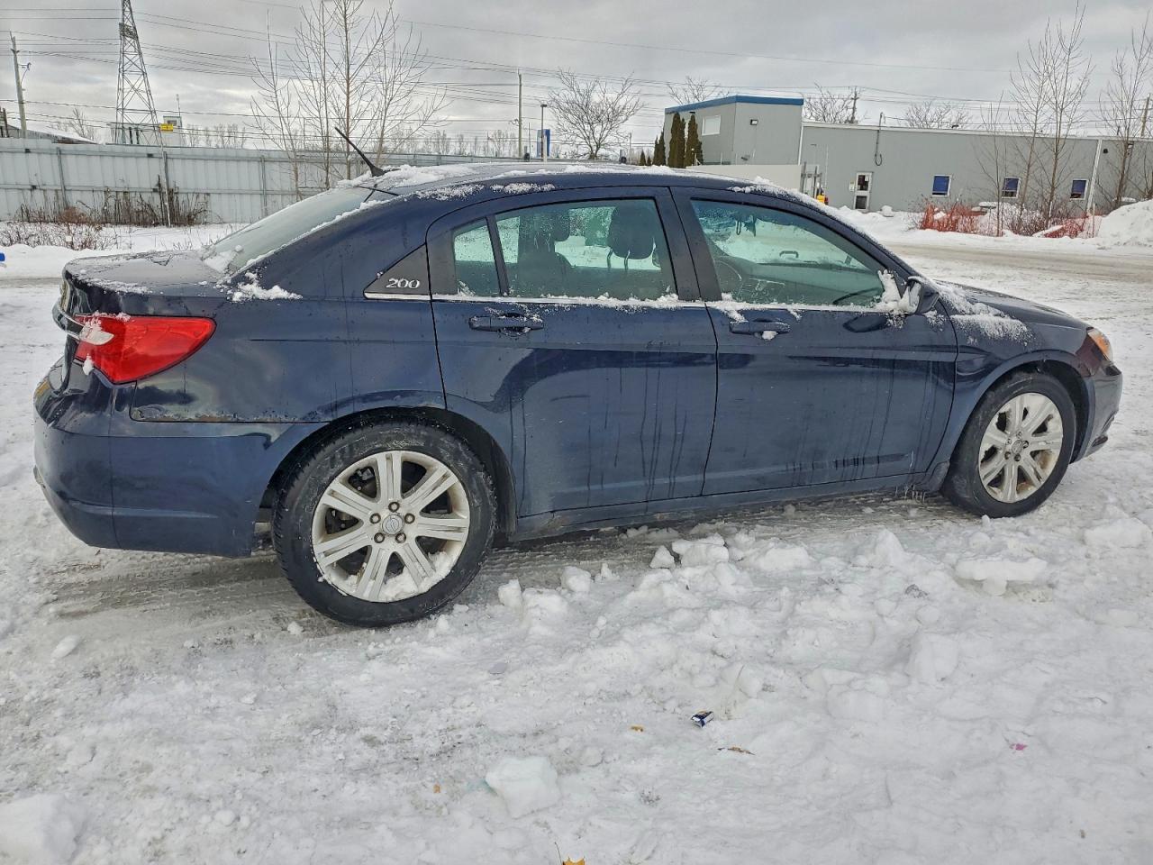 2013 CHRYSLER 200 TOURING photo 3
