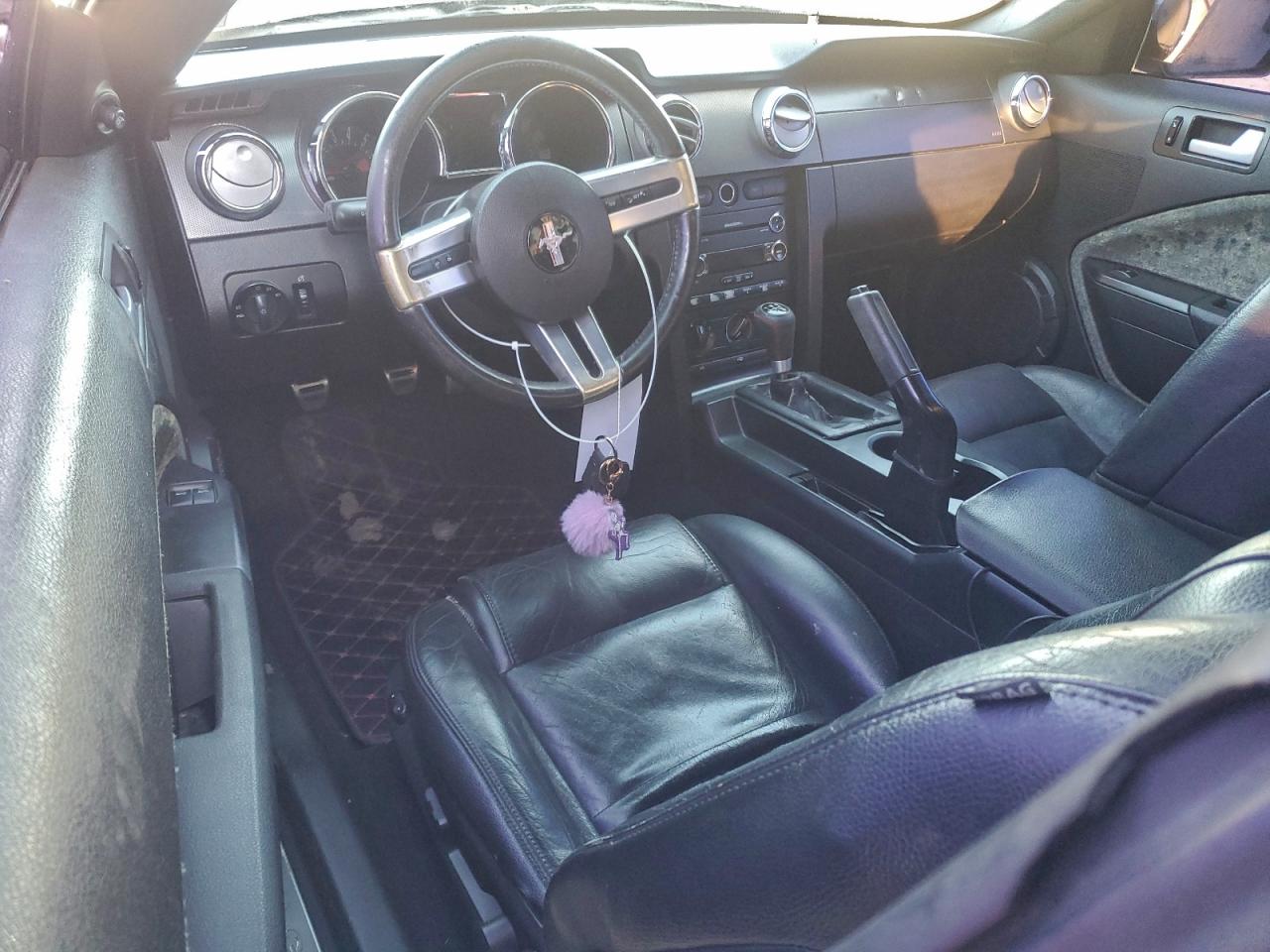 2008 FORD MUSTANG photo 8