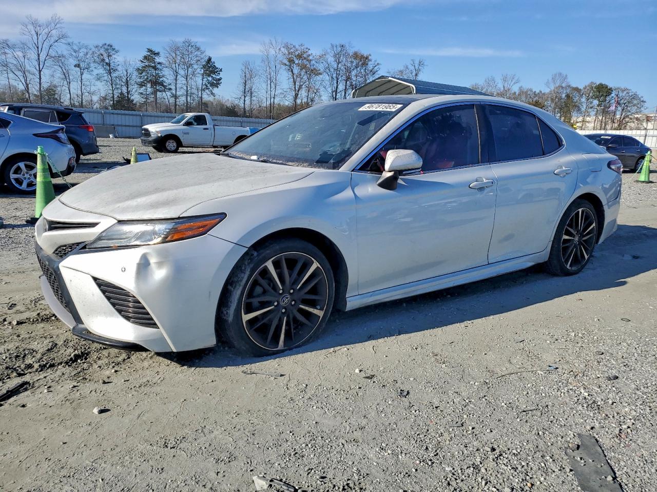2018 TOYOTA CAMRY