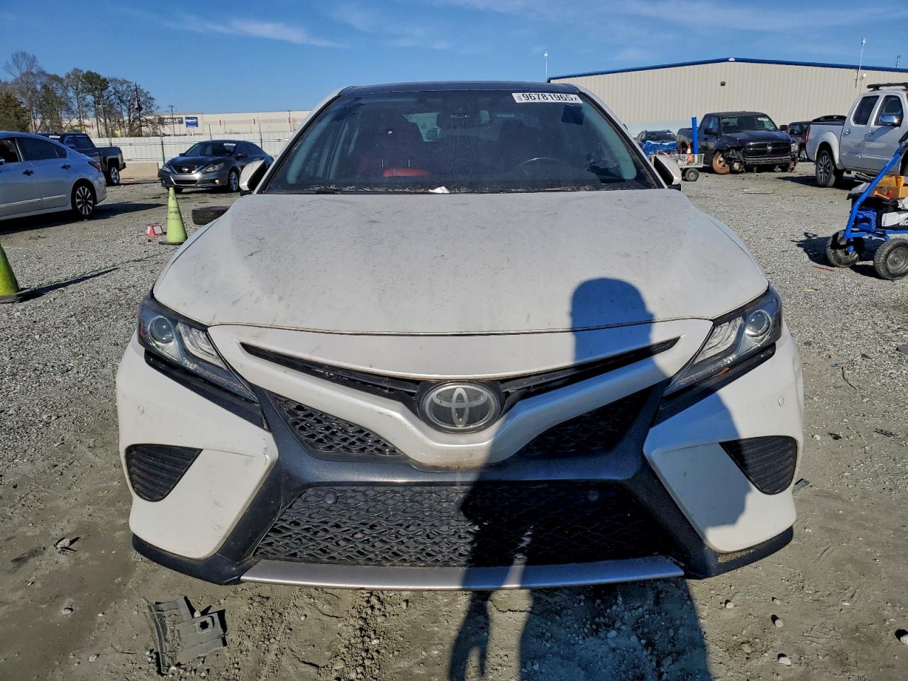 2018 TOYOTA CAMRY XSE photo 5