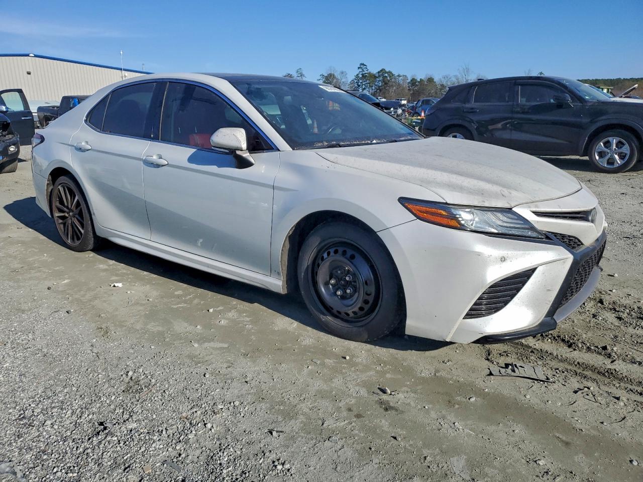 2018 TOYOTA CAMRY XSE photo 4