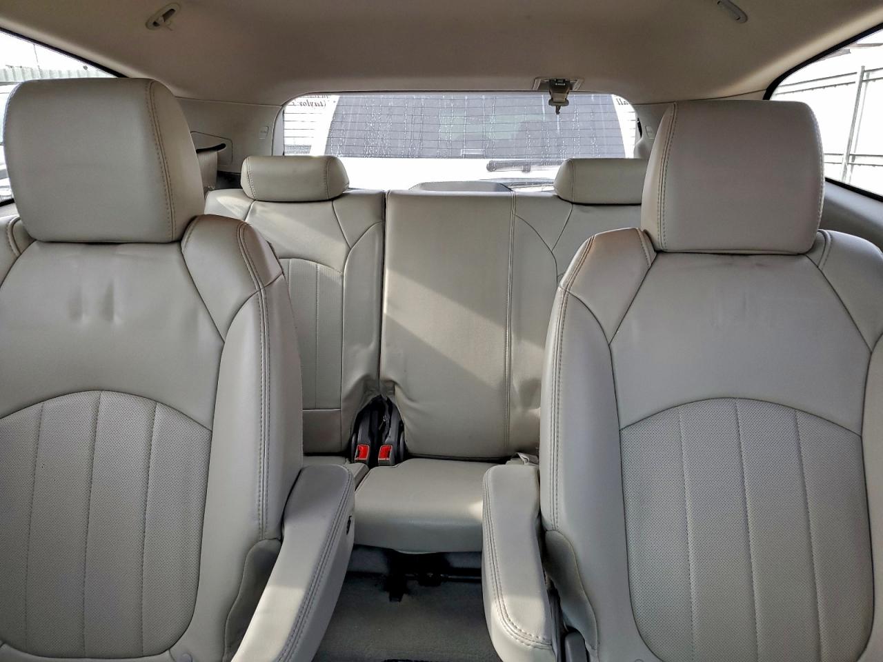 2014 CHEVROLET TRAVERSE LTZ photo 10