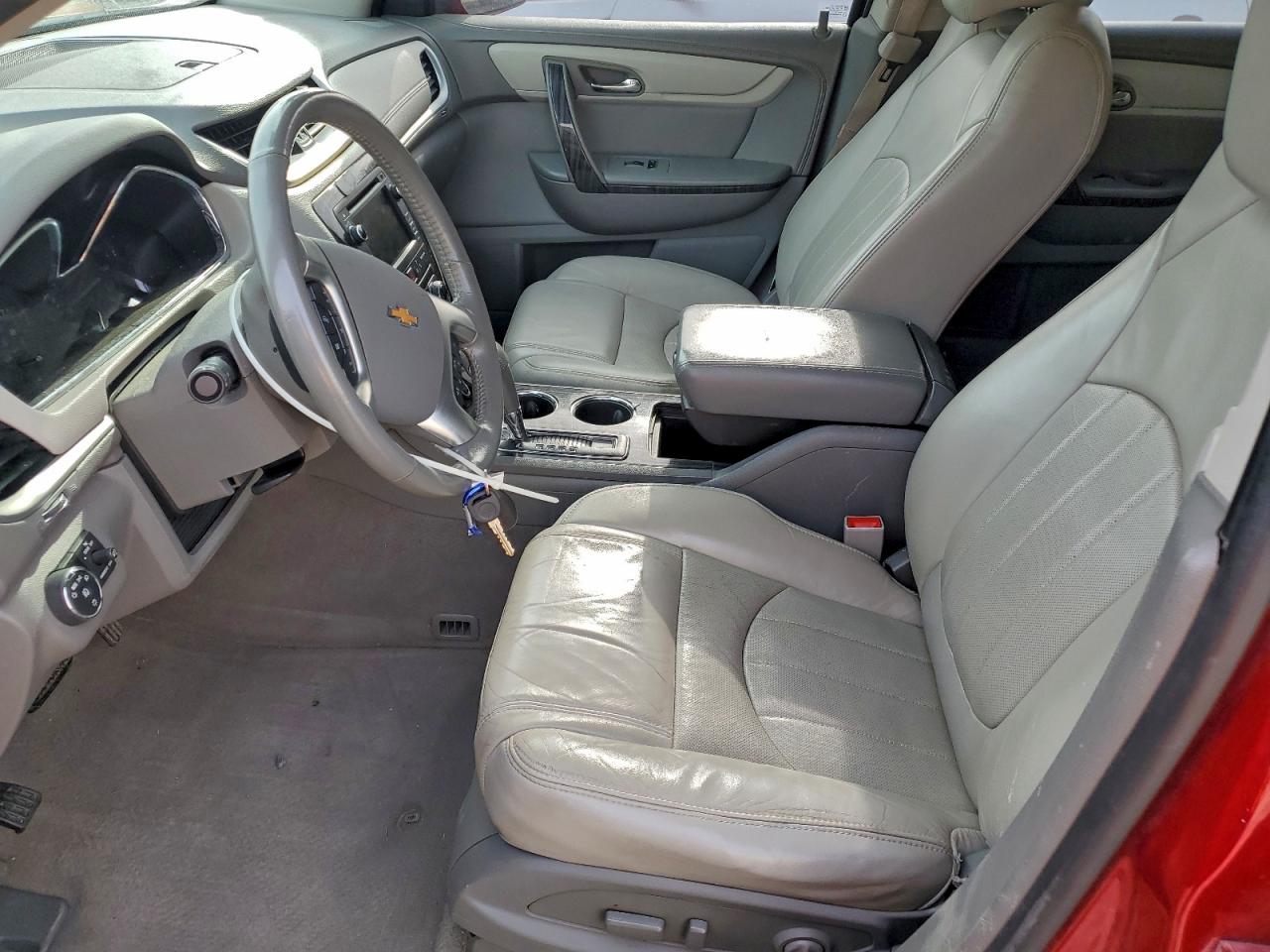 2014 CHEVROLET TRAVERSE LTZ photo 7