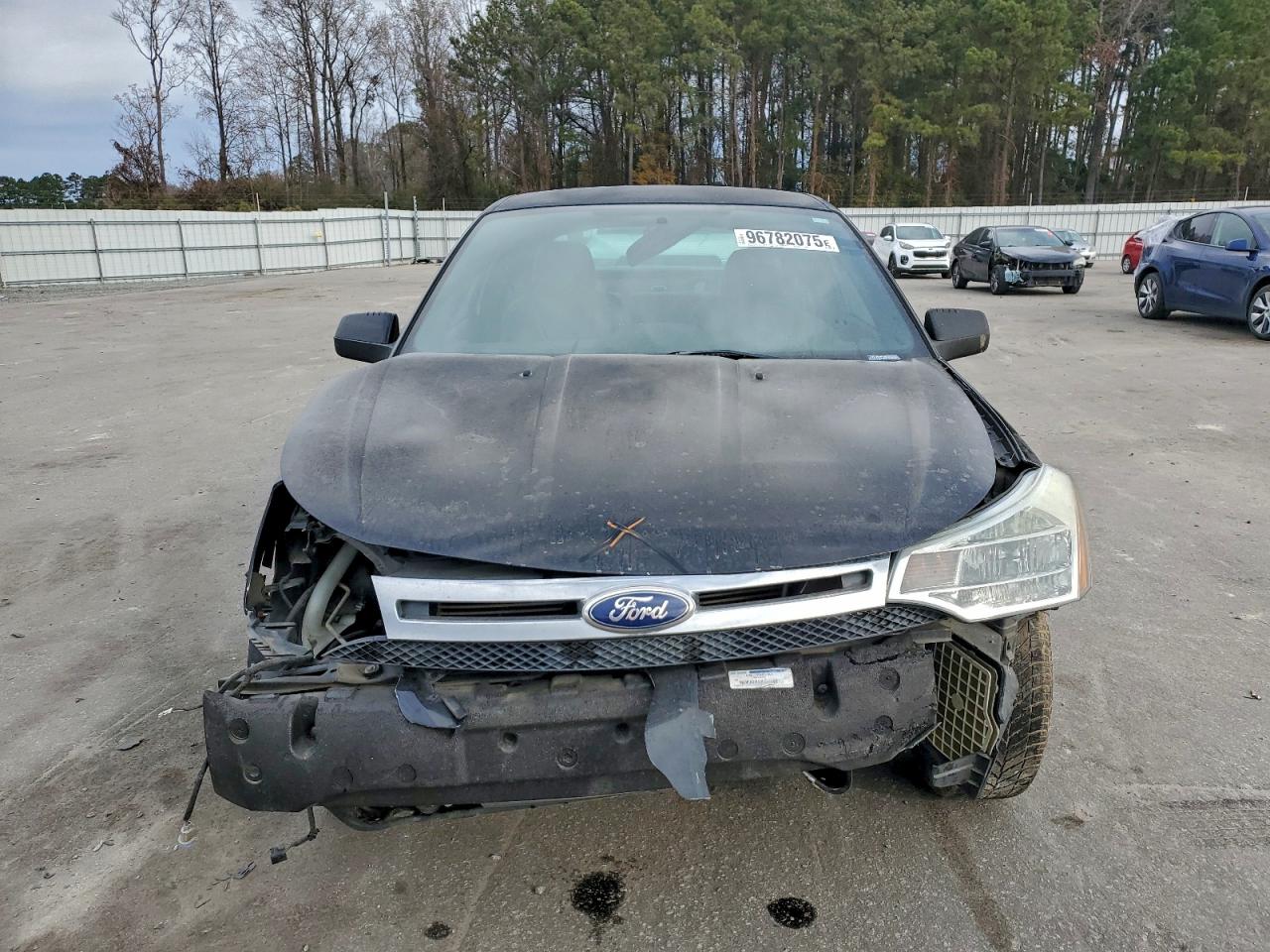 2008 FORD FOCUS SE photo 5