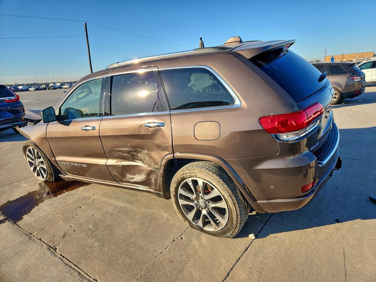 2018 JEEP GRAND CHEROKEE OVERLAND photo 2