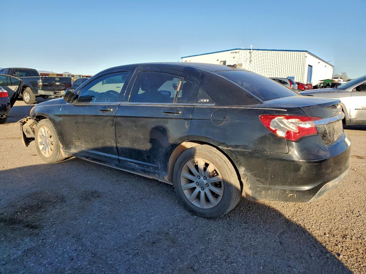 2013 CHRYSLER 200 TOURING photo 2