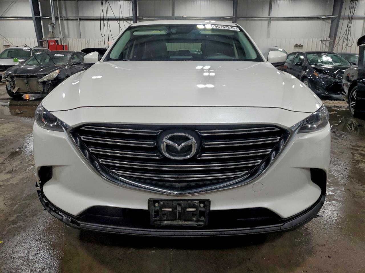 2017 MAZDA CX-9 TOURING photo 5