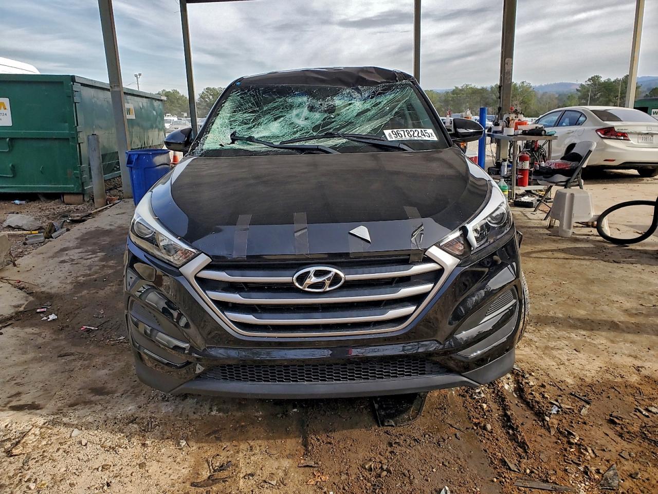 2017 HYUNDAI TUCSON SE photo 5