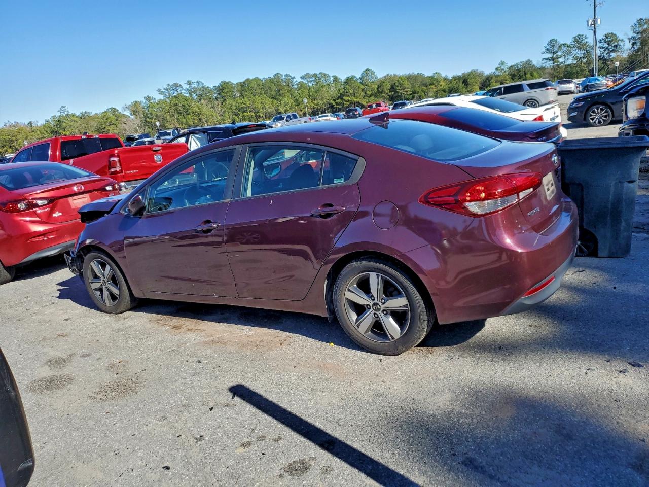 2018 KIA FORTE LX photo 2
