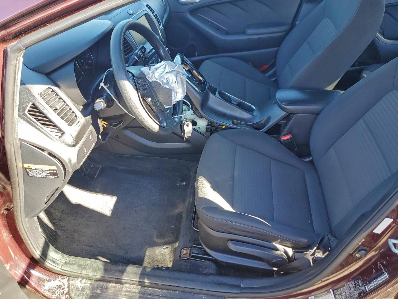 2018 KIA FORTE LX photo 7