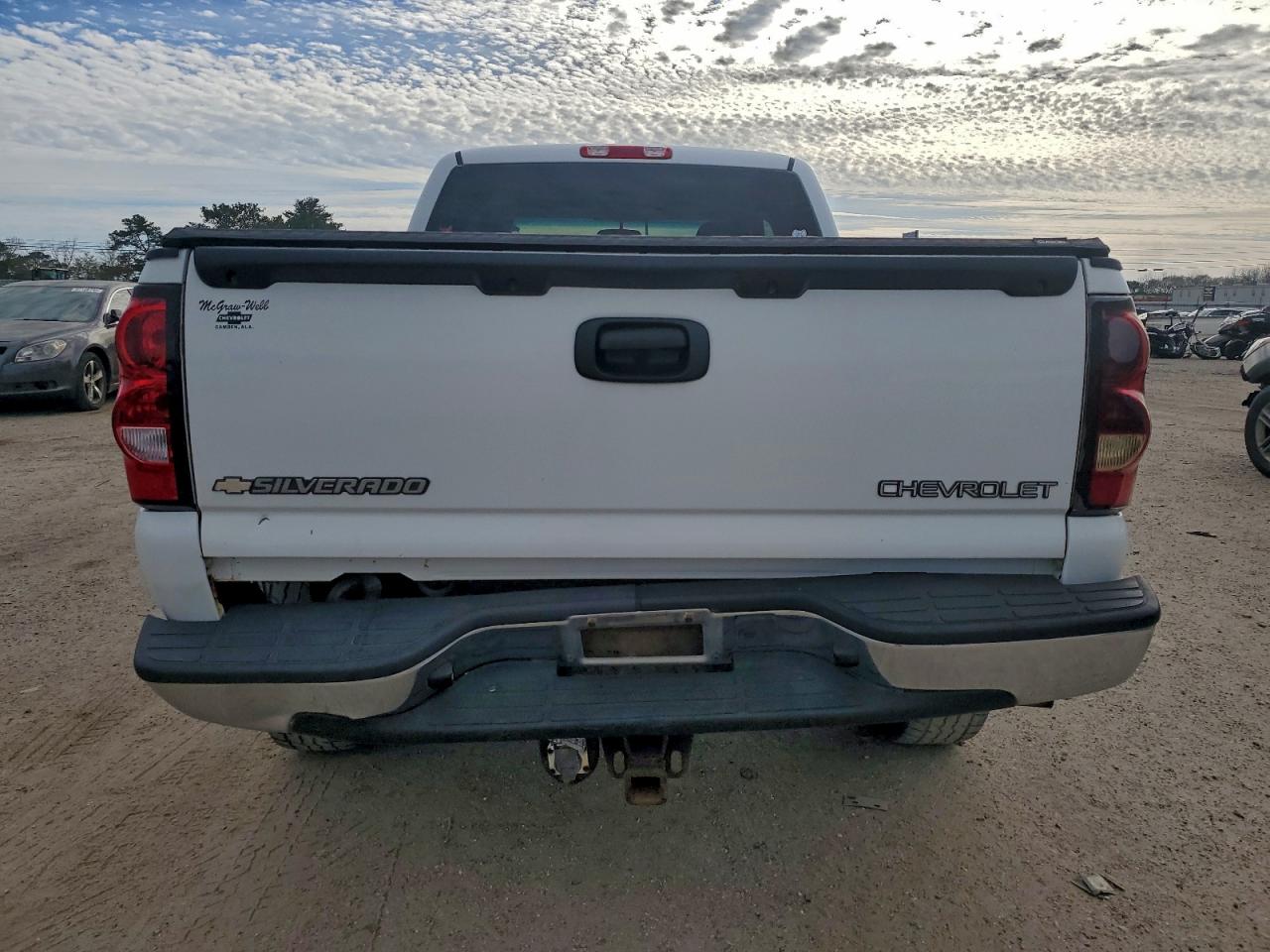 2004 CHEVROLET SILVERADO K1500 photo 11
