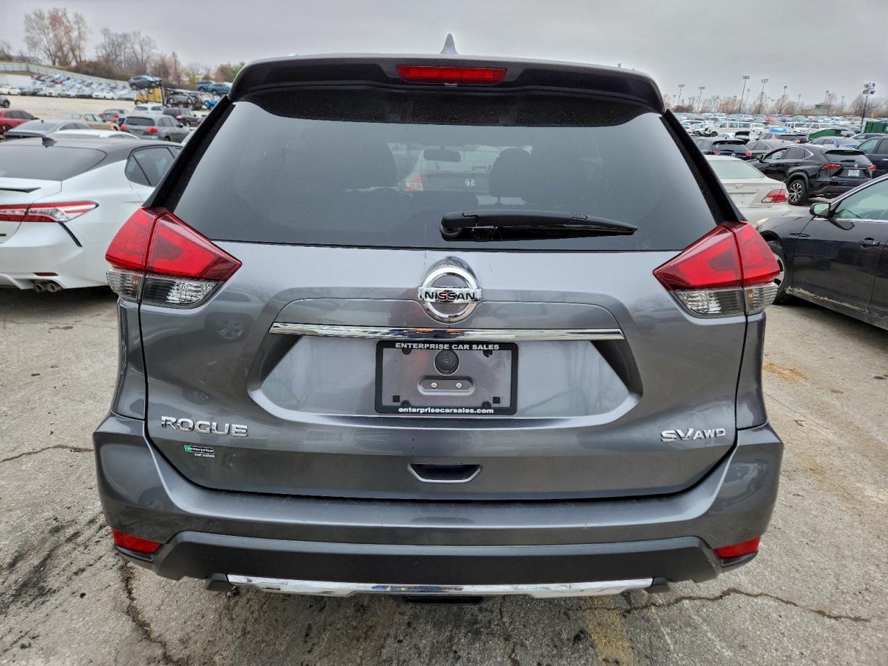 2017 NISSAN ROGUE S photo 6