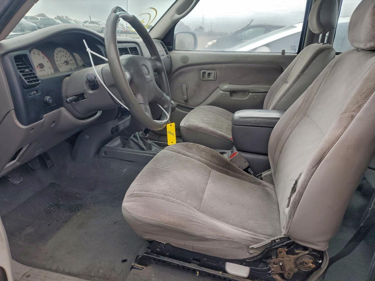 2004 TOYOTA TACOMA XTRACAB photo 7