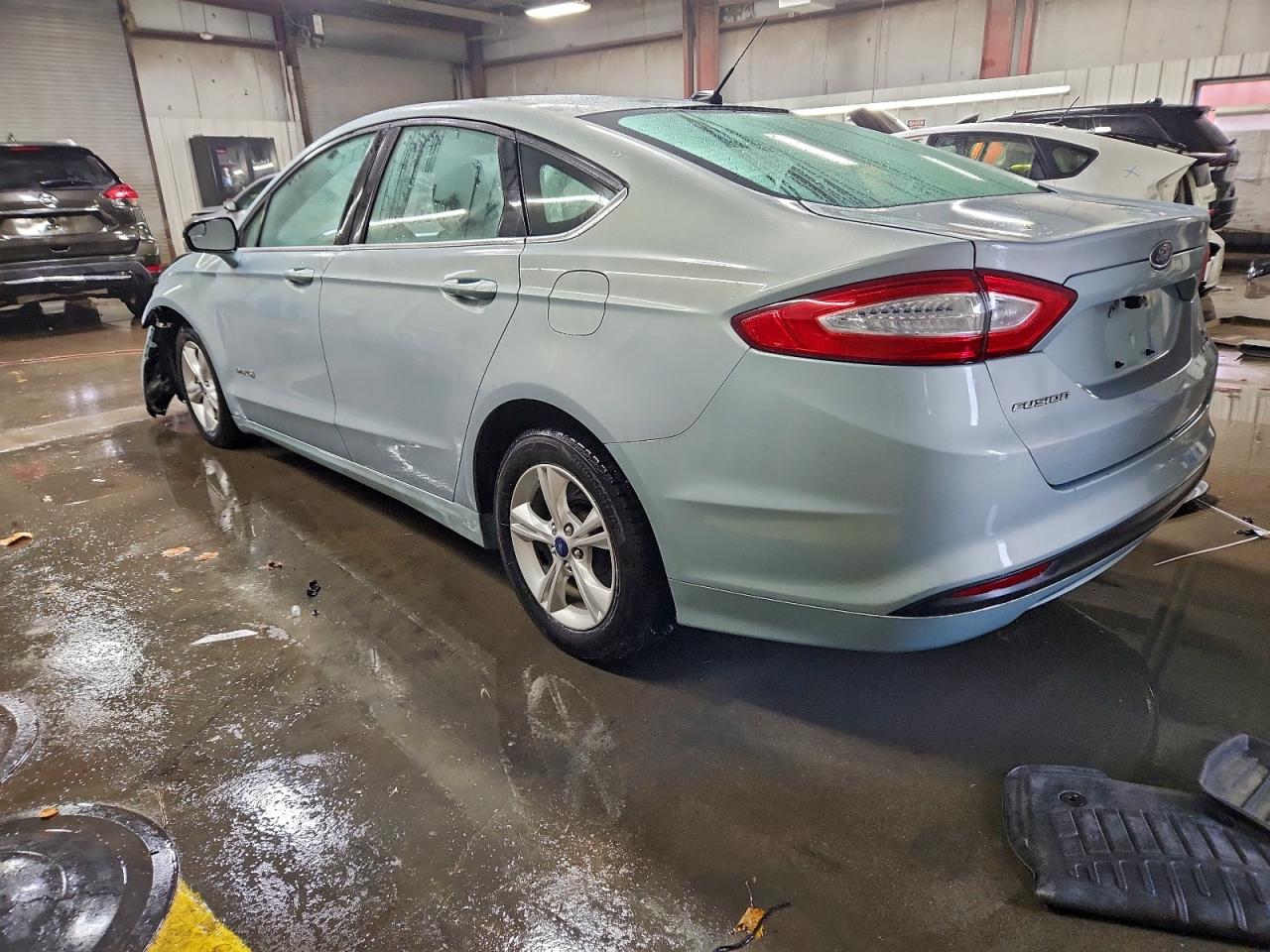 2014 FORD FUSION SE HYBRID photo 2