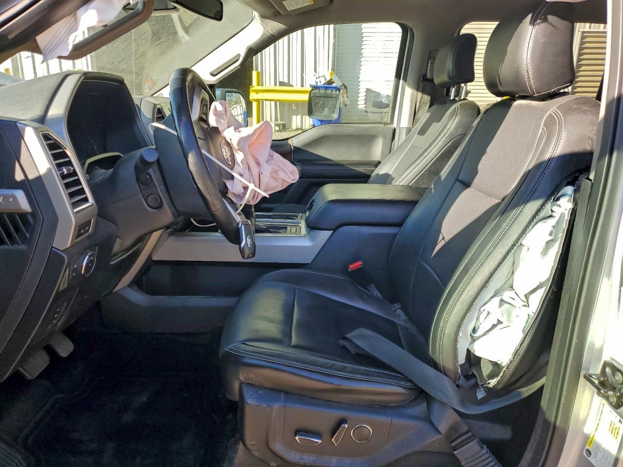 2016 FORD F150 SUPERCREW photo 13