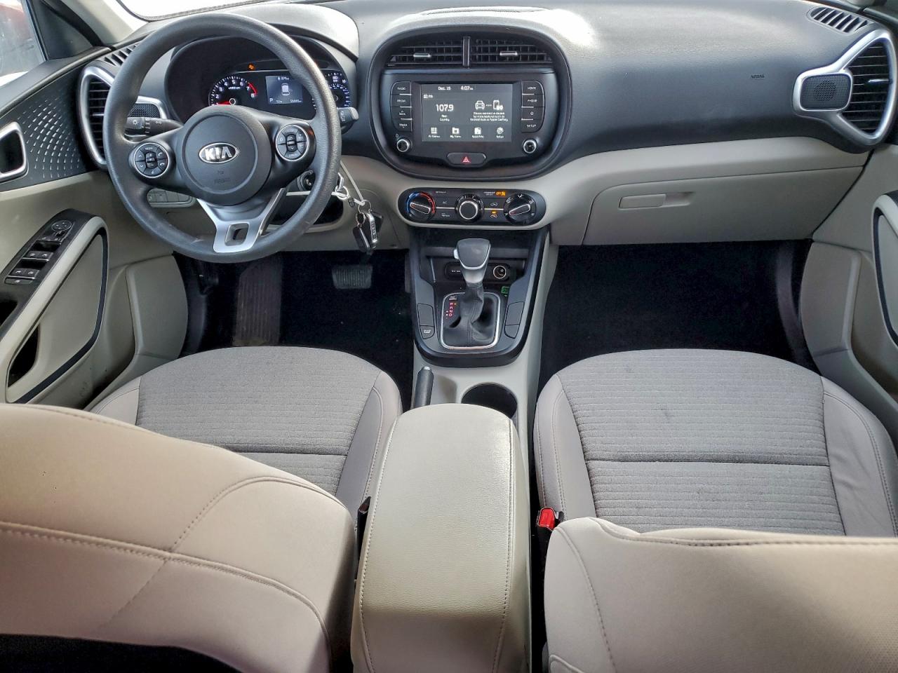 2021 KIA SOUL LX photo 8