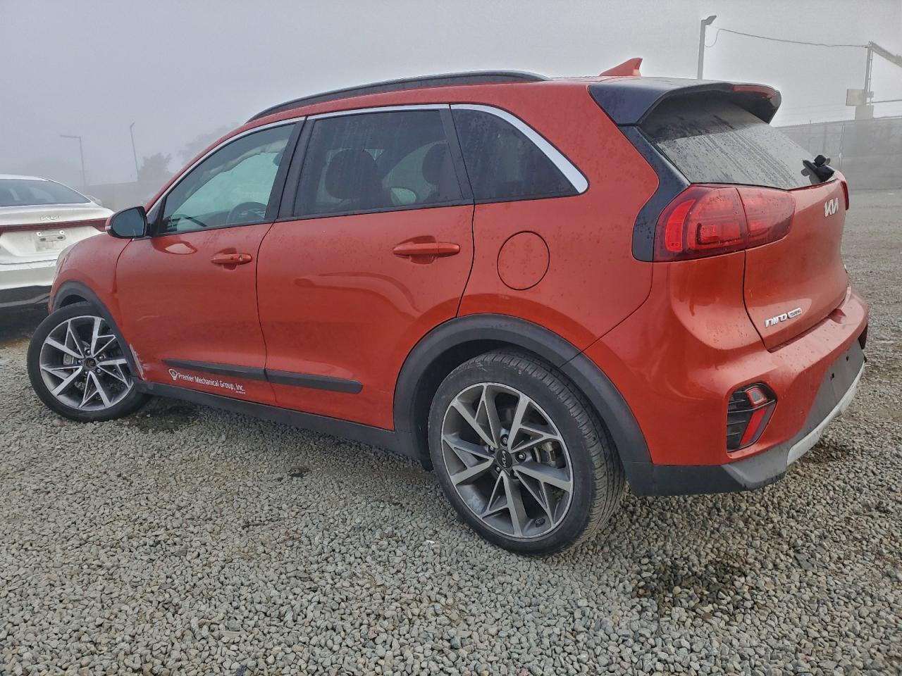 2022 KIA NIRO TOURING SPECIAL EDITION photo 2
