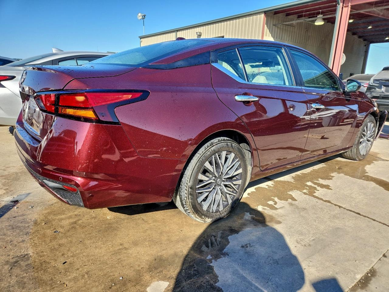 2025 NISSAN ALTIMA SV photo 3