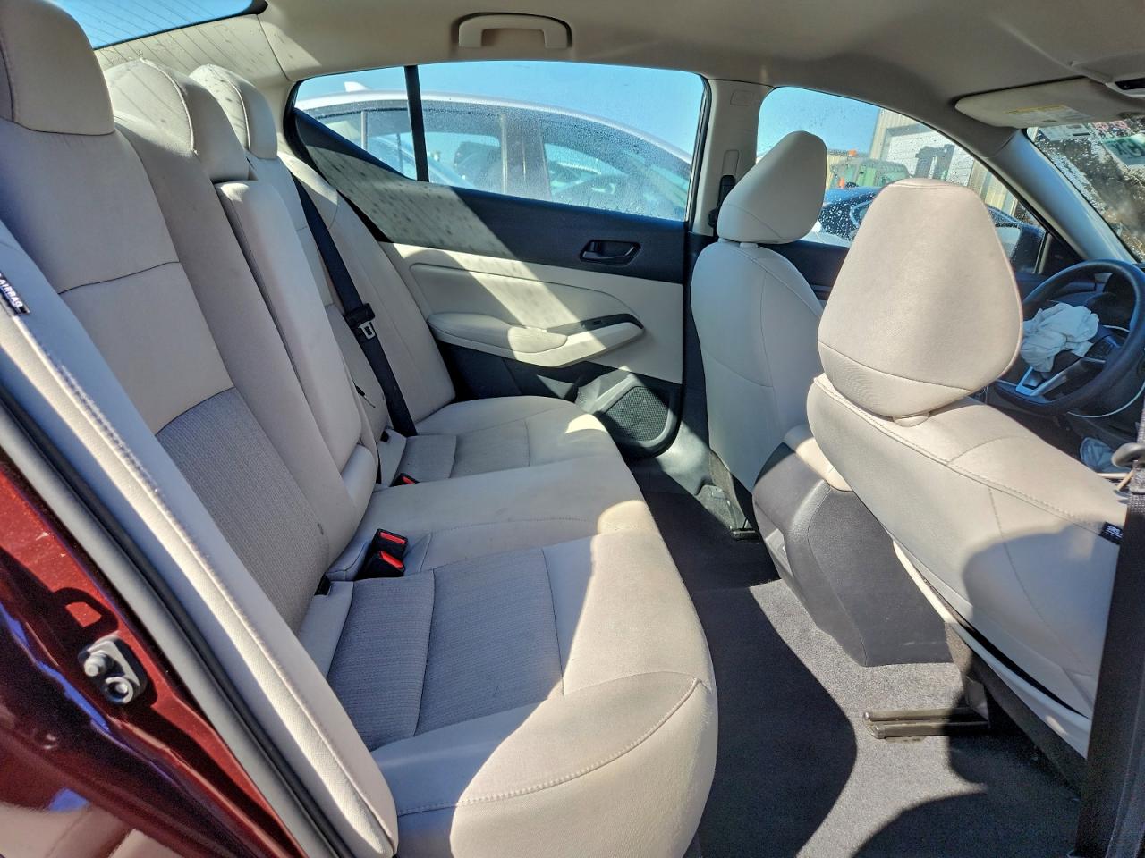 2025 NISSAN ALTIMA SV photo 10