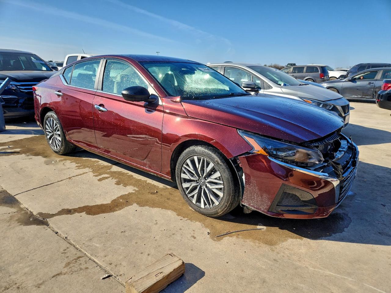 2025 NISSAN ALTIMA SV photo 4