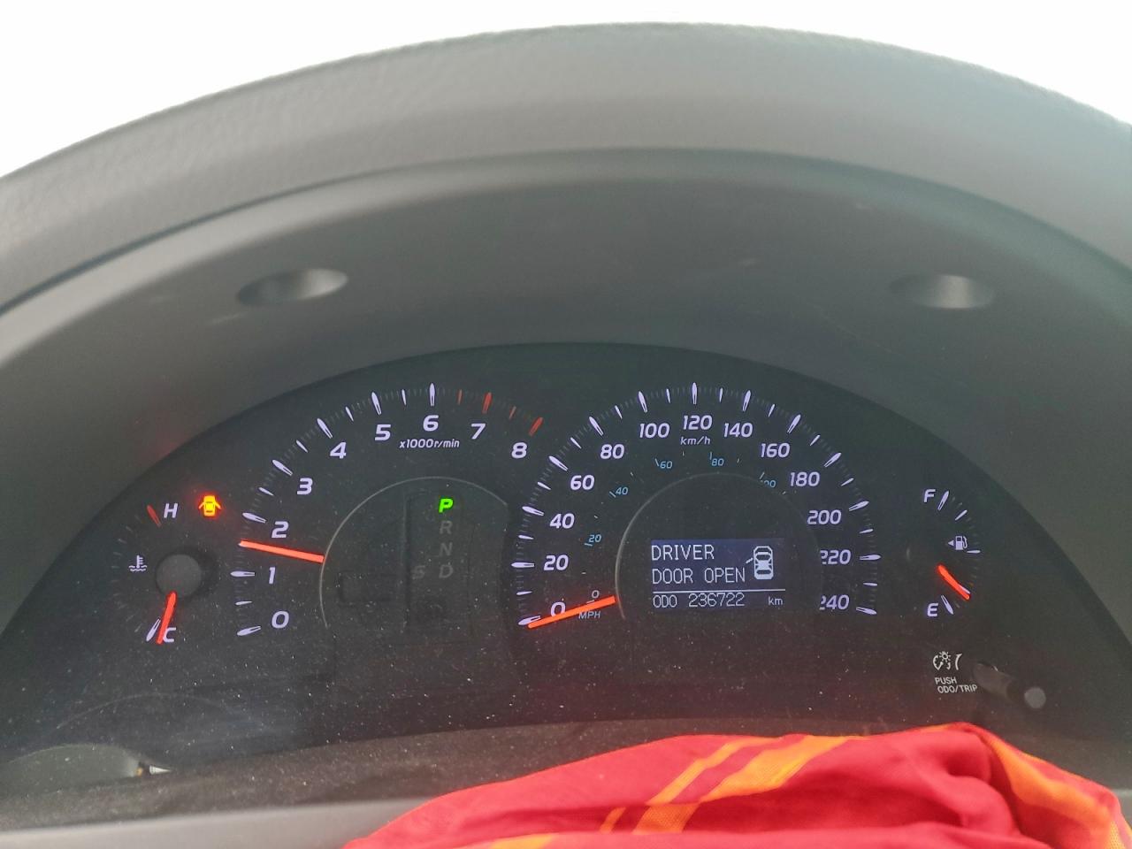 2011 TOYOTA CAMRY BASE photo 25